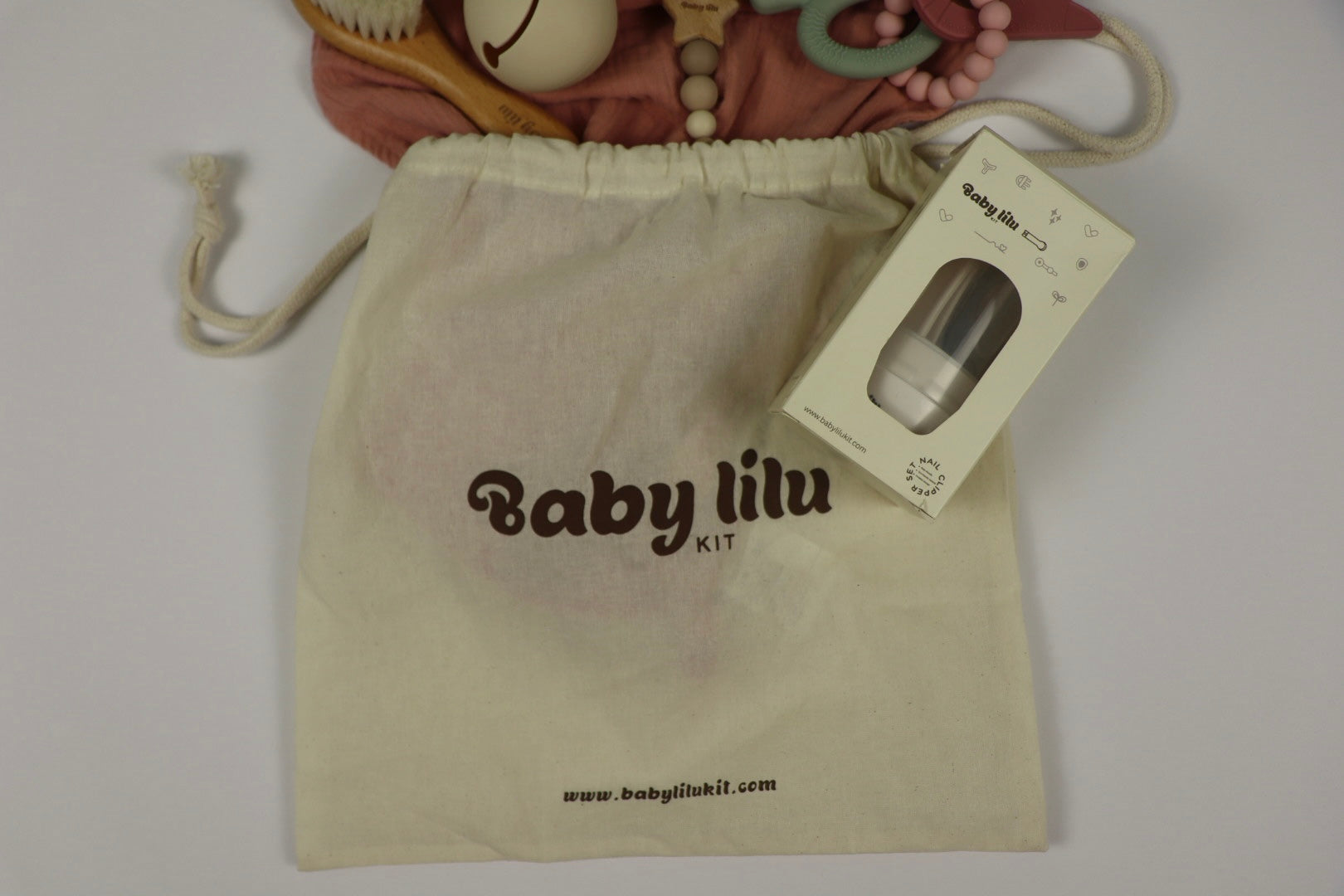 BABYL - BABYL オフィシャルグッズ Blossom Breeze Essentials Bag – Baby Lilu KIT